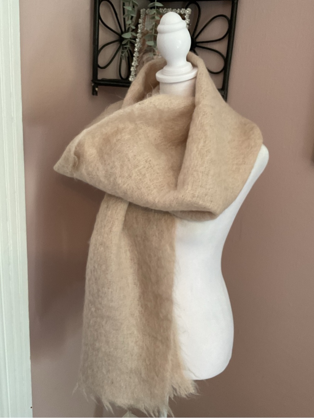Glentana Vintage Mohair Cozy Cream Plush Wrap Scarf Neutral chunky Scandi girl